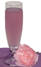 Deep Purple - The Deep Purple drink is made from Hpnotiq Harmonie and champagne, and served in a chilled champagne glass.