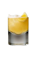 Drambuie Sour - The Drambuie Sour is an elegant drink for the discerning drinker. Made from lemon, Drambuie liqueur and Angostura bitters, and served in an old-fashioned glass.