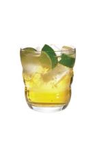 Diaz Sour - The Diaz Sour drink is made from vanilla vodka and Sourz Apple, and served in an old-fashioned glass.