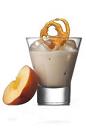 The Amarula Golden Glow drink is made from Amarula, pepeprmint schnapps, peach brandy and vanilla ice cream, and served in an old-fashioned glass.